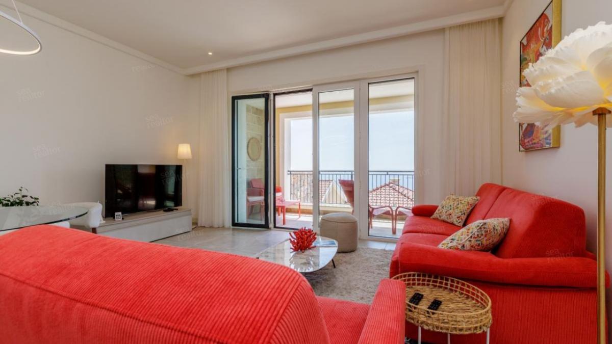 Garsonjera u Tivtu, 50m² 4