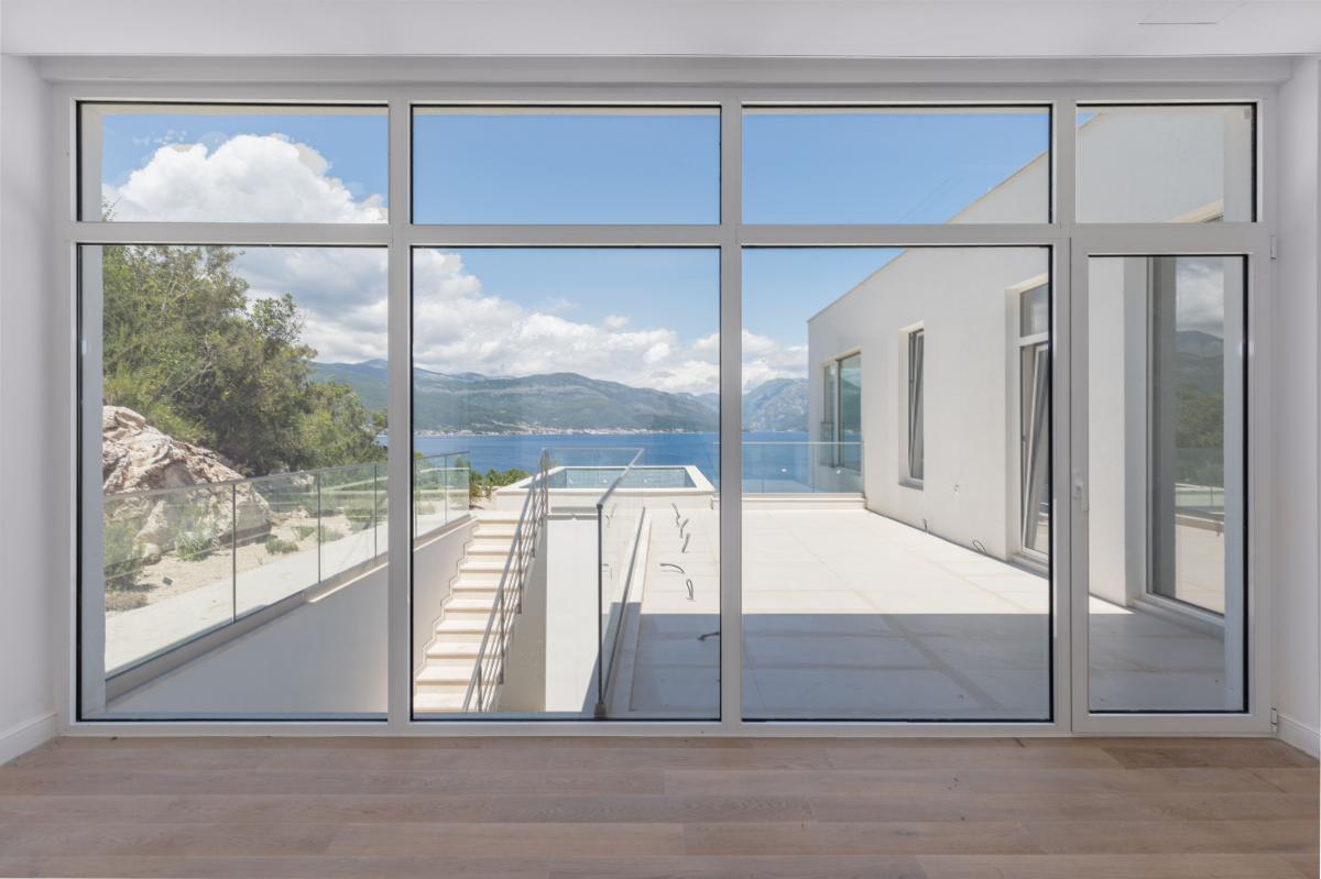 Kuća u Tivtu, 328m² 15