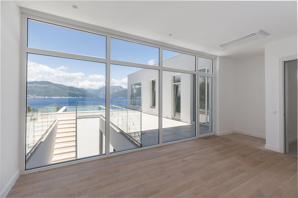 Kuća u Tivtu, 328m² 16