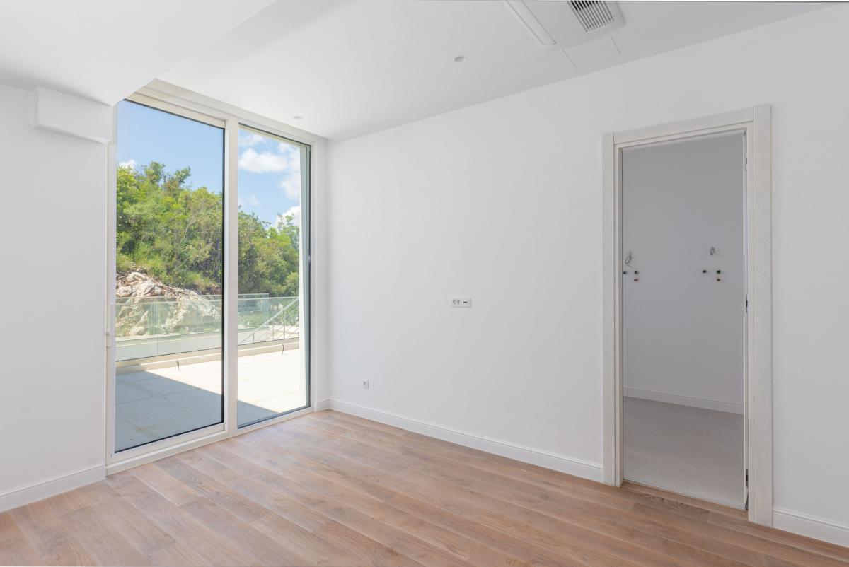 Kuća u Tivtu, 328m² 20