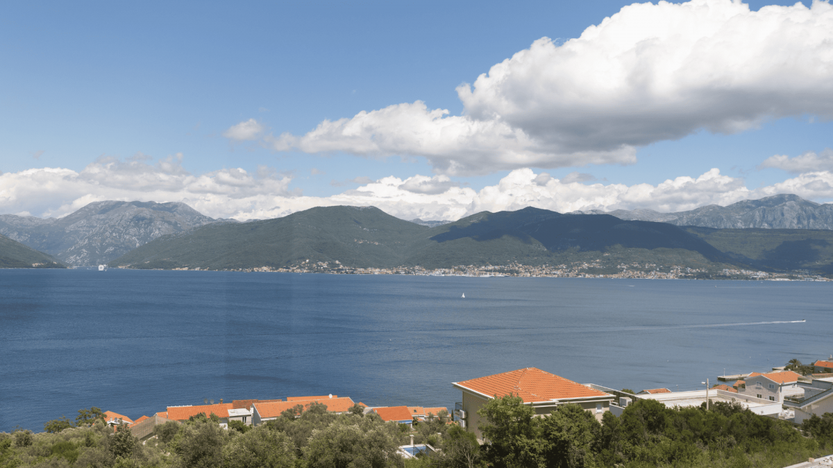 Kuća u Tivtu, 328m² 25