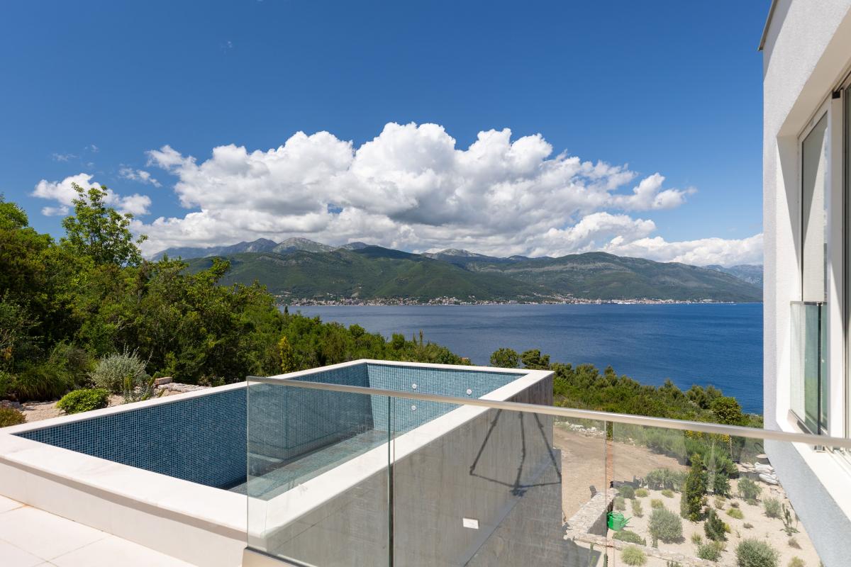 Kuća u Tivtu, 328m² 27