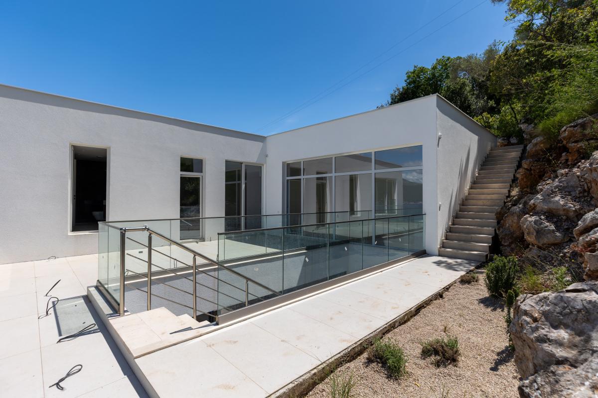 Kuća u Tivtu, 328m² 30