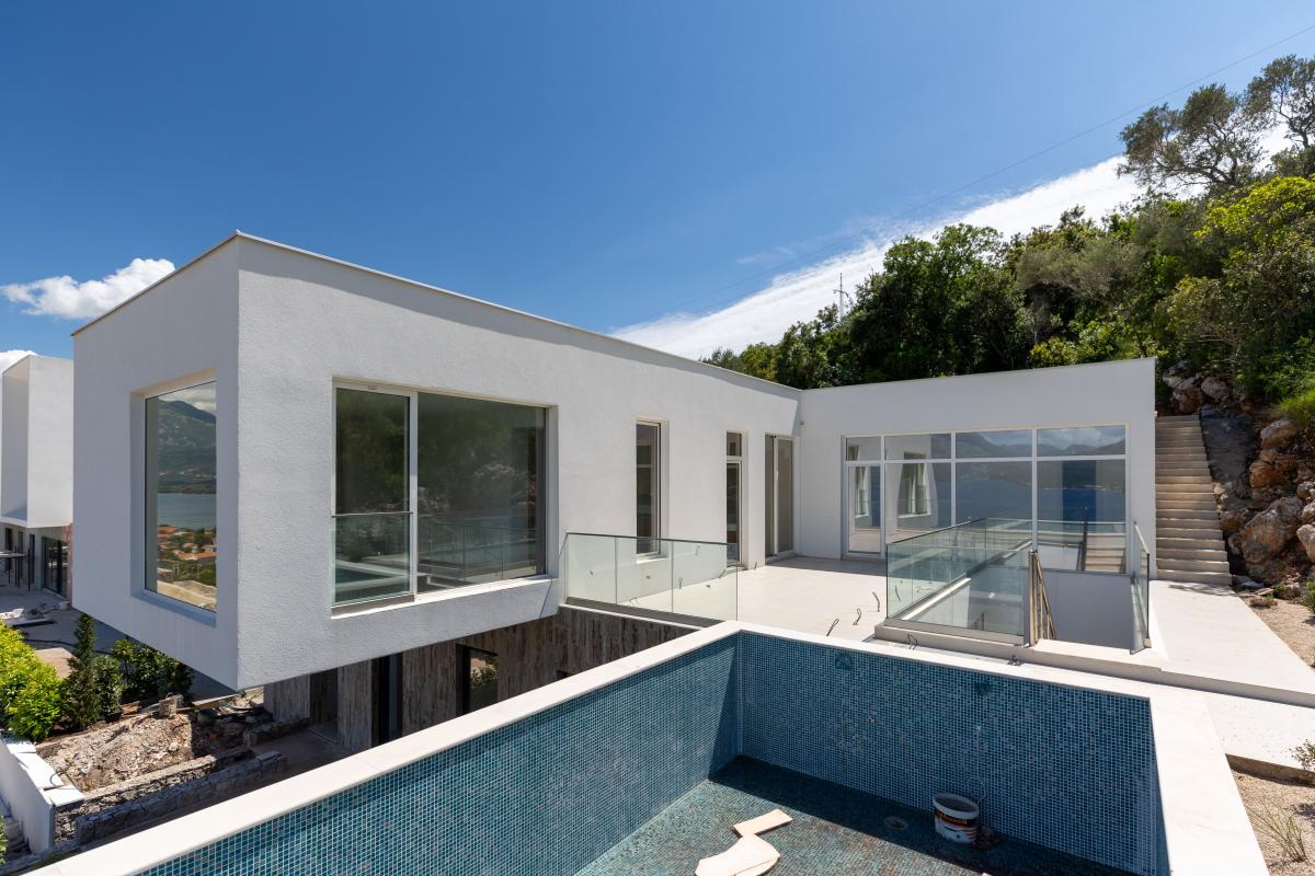 Kuća u Tivtu, 328m² 31