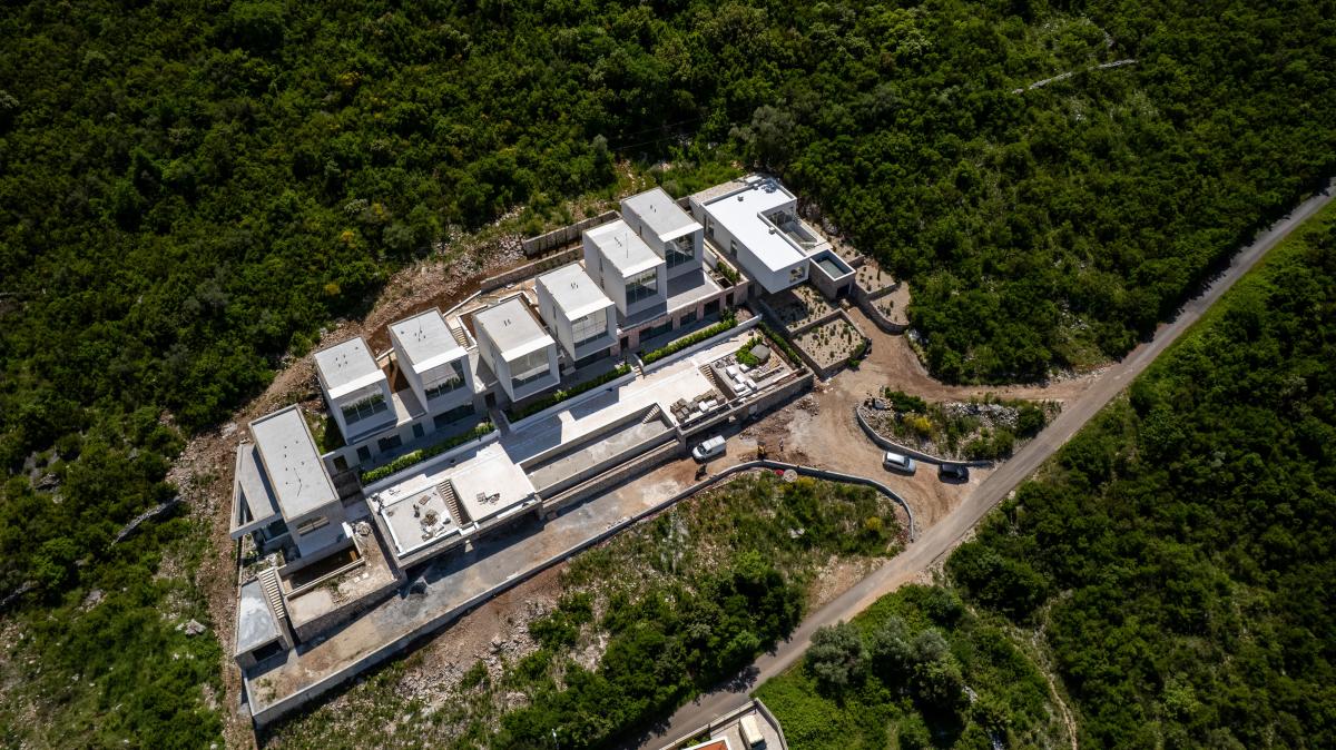 Kuća u Tivtu, 328m² 39