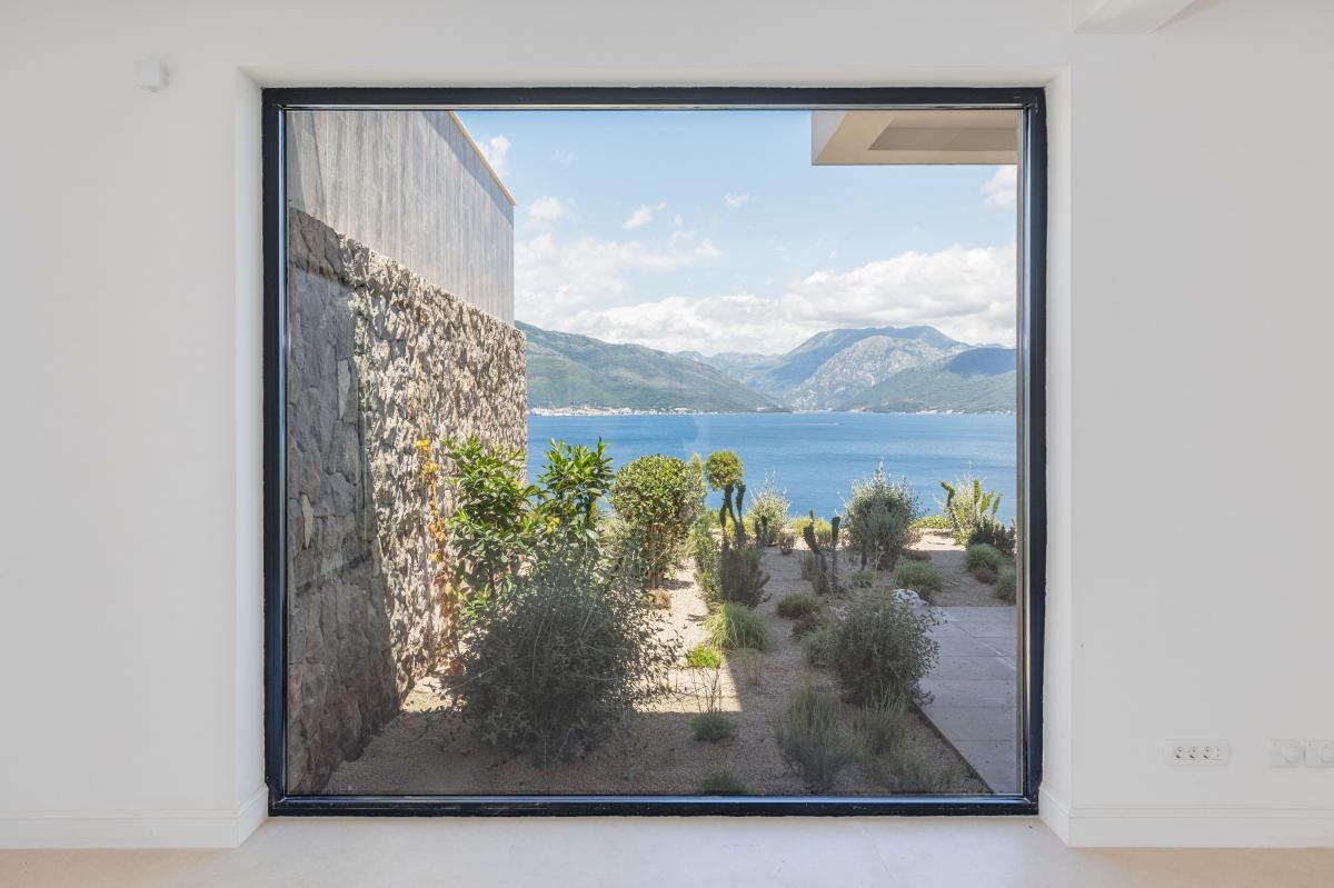 Kuća u Tivtu, 328m² 9