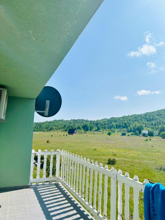 House for Sale in Žabljak – Great Location, Ideal for Living or Tourism! 2