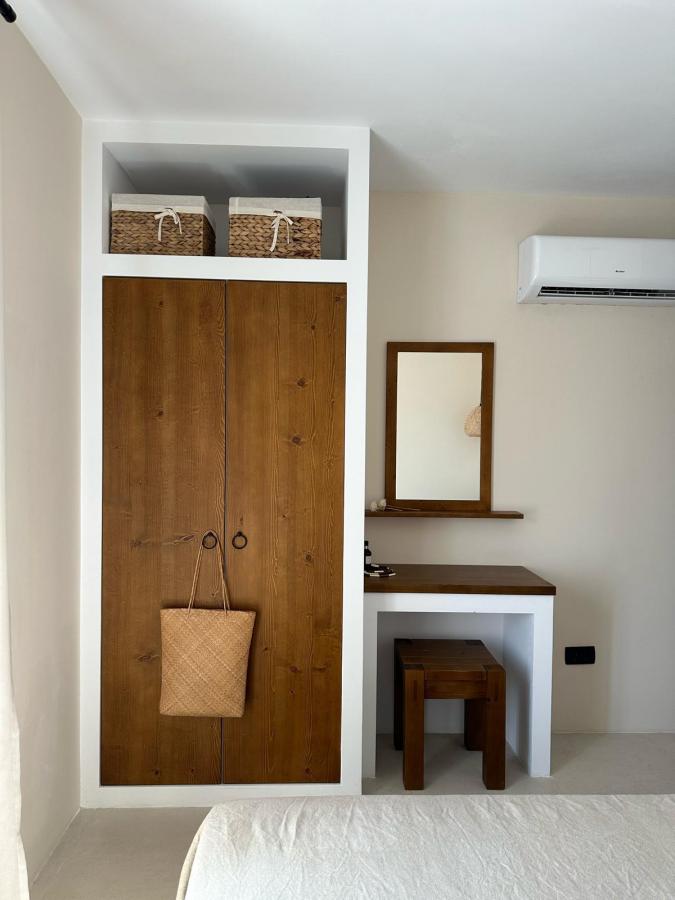 Exclusive Villa in Bijela – First Line to the Sea, Luxuriously Renovated! 12