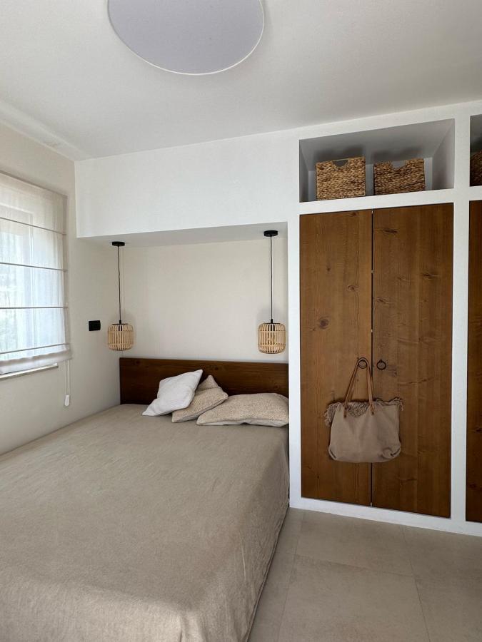 Exclusive Villa in Bijela – First Line to the Sea, Luxuriously Renovated! 20