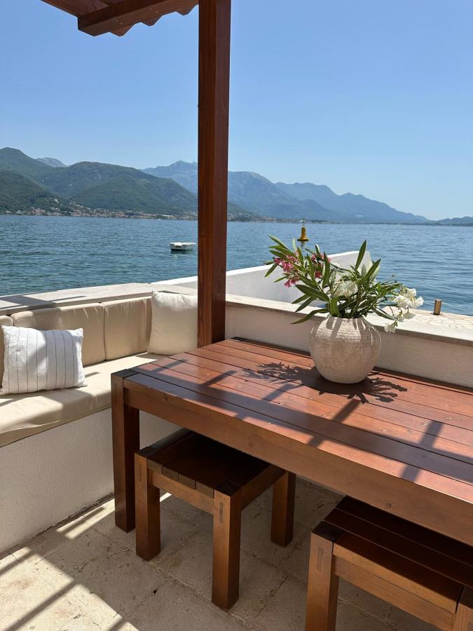 Exclusive Villa in Bijela – First Line to the Sea, Luxuriously Renovated! 8