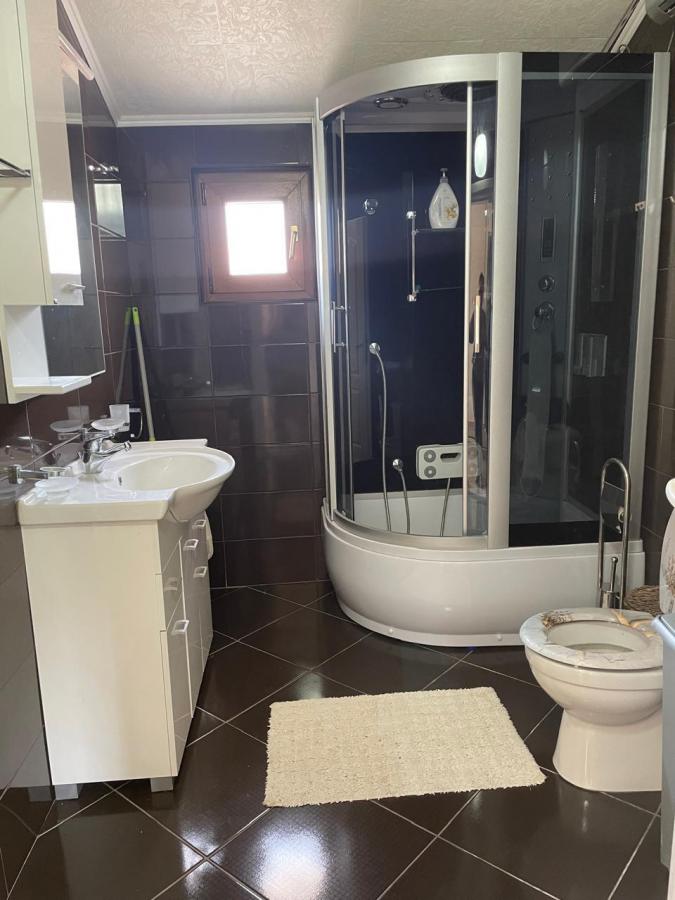 House for sale in Bijela - panoramic sea view, landscaped yard, excellent location! 19