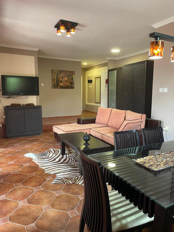 House for sale in Bijela - panoramic sea view, landscaped yard, excellent location! 7