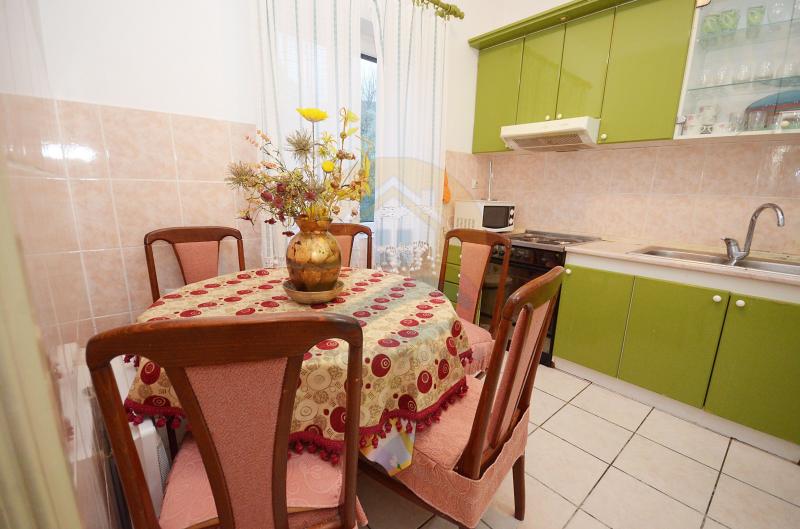 Kuća u Tivtu, 253m² 12