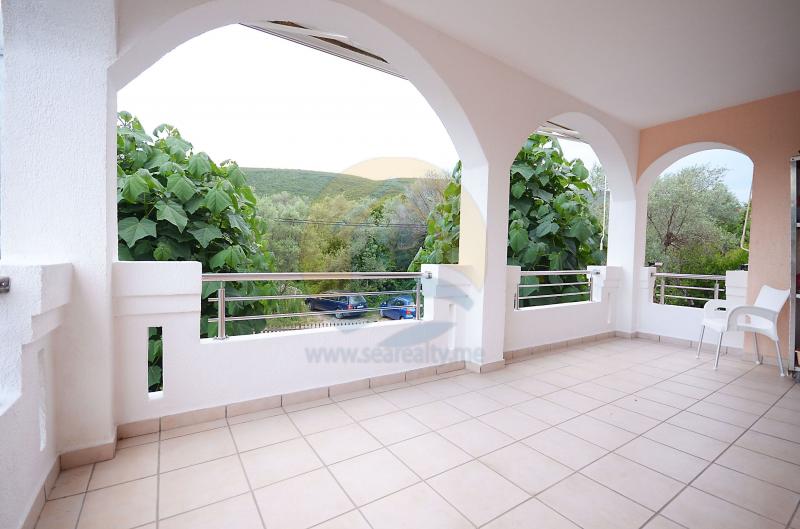 Kuća u Tivtu, 253m² 7