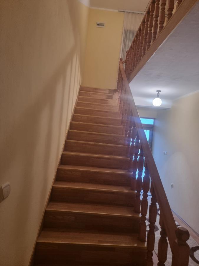For sale: Two houses (one P+1 and one ground floor) with a total area of approx. 198 m² 3