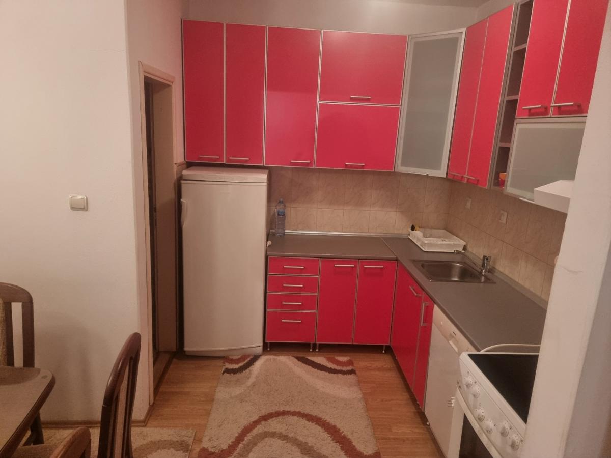For sale: Two houses (one P+1 and one ground floor) with a total area of approx. 198 m² 6