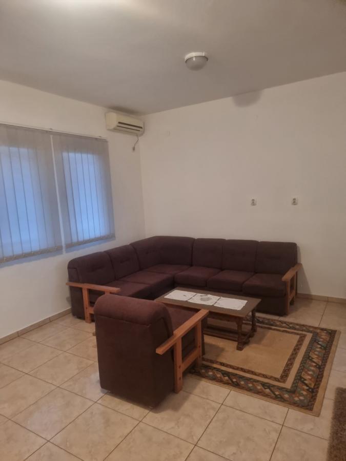 For sale: Two houses (one P+1 and one ground floor) with a total area of approx. 198 m² 7