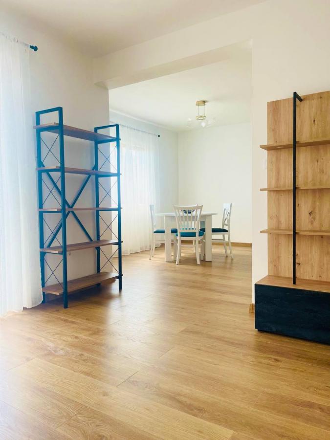 Stan u Herceg Novom, 70m² 9