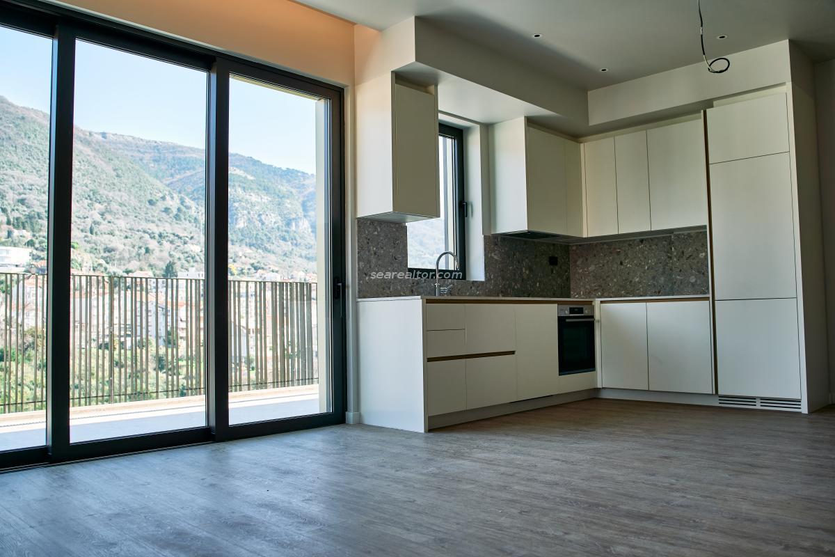 Modern Two-Bedroom Apartment in the Heart of Tivat 14