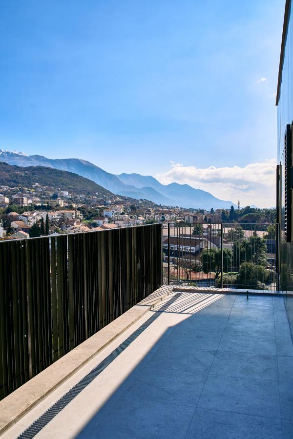 Modern Two-Bedroom Apartment in the Heart of Tivat 21
