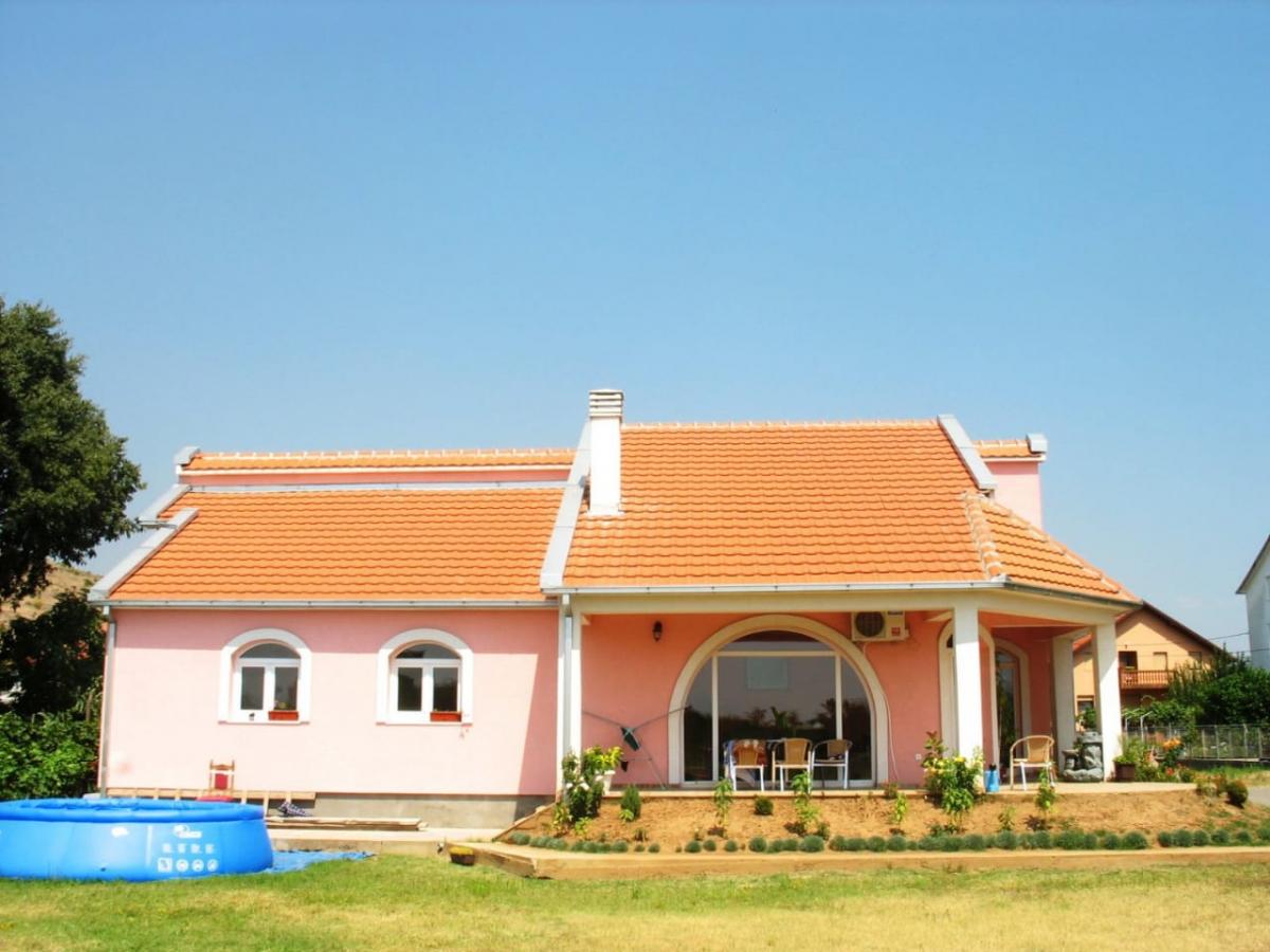 House for sale in a quiet area of Podgorica 3