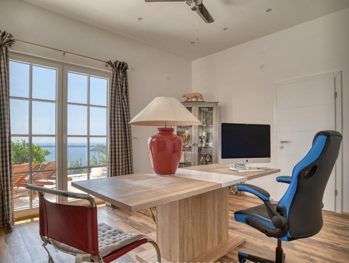 Kuća u Herceg Novom, 240m² 6