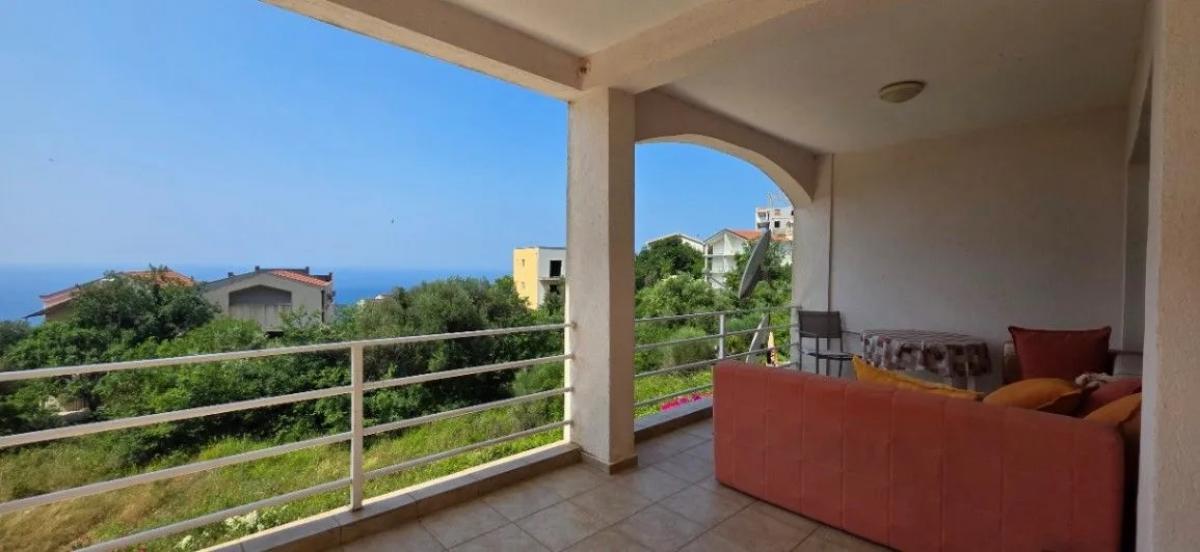 2-bedroom apartment with sea view — Seoce, Budva Riviera