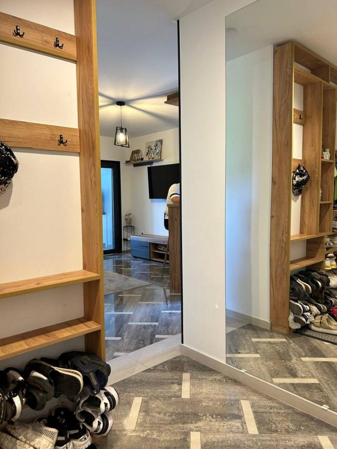 Comfortable Two-Bedroom Apartment in Seoce, Budva — 3