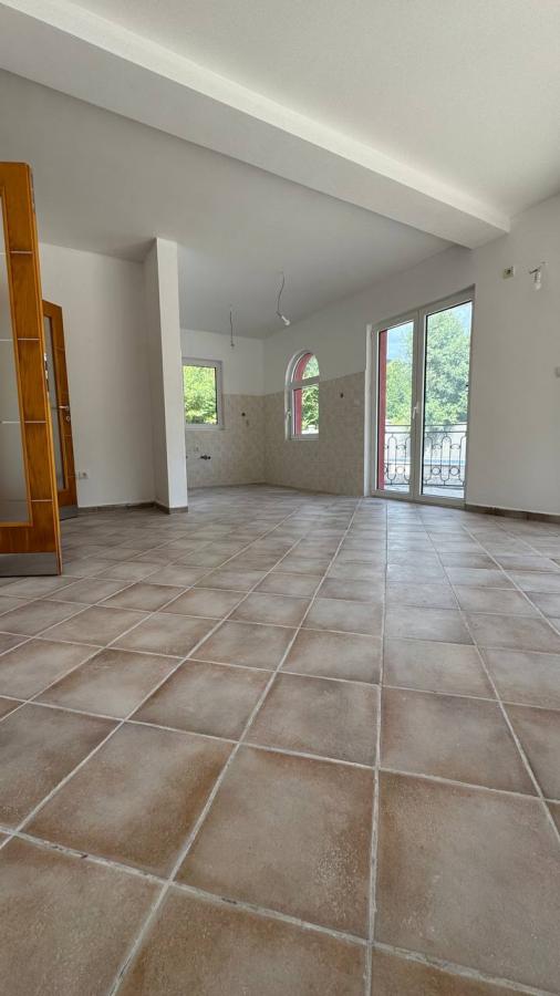 Apartment 79 m2 in Lastva Grbaljska with Terrace, Parking and Pool 3