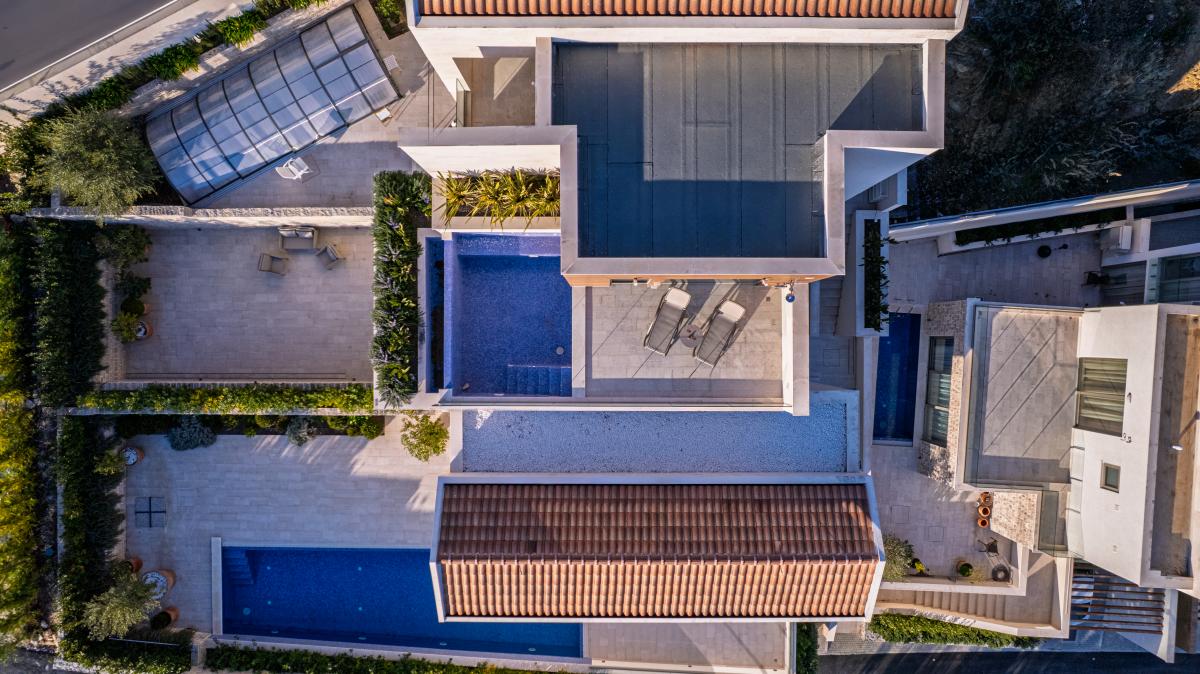 Luxury townhouse 286m2, with sea view, Tivat 33
