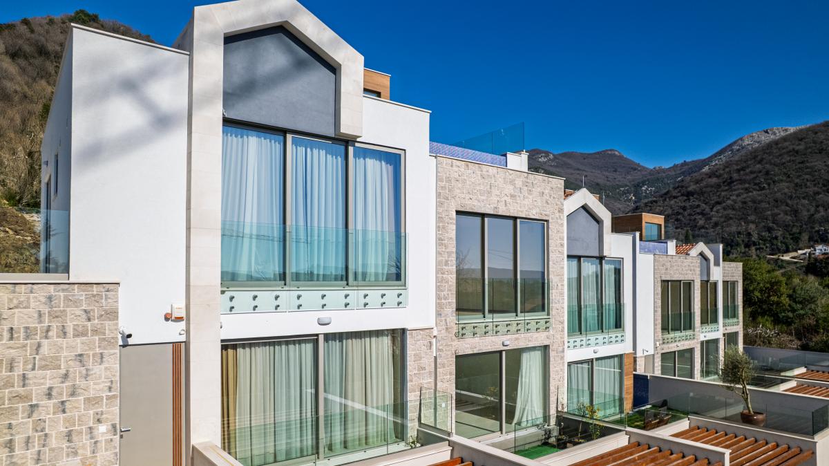 Houses for Sale · Tivat