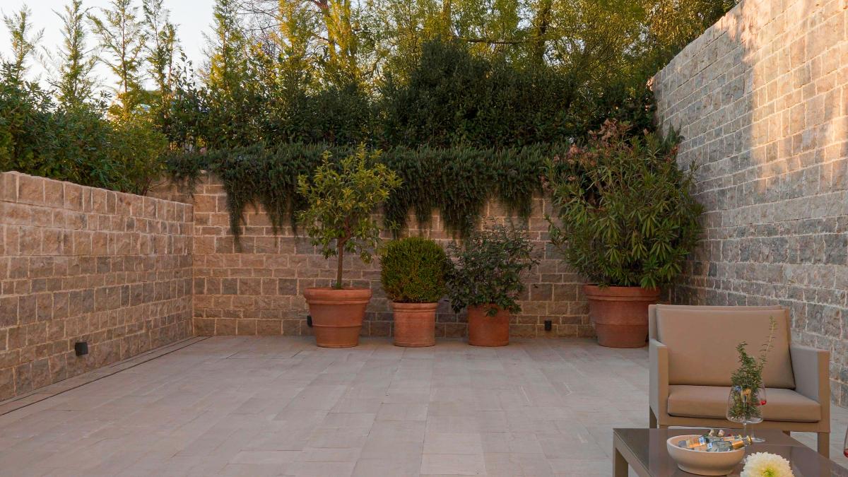 Luxury townhouse 312m2, with sea view, Tivat 15