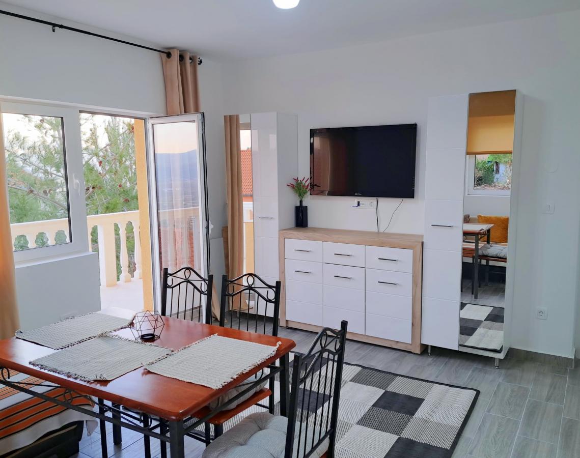 Jednosoban stan u Kotoru, 42m² 4