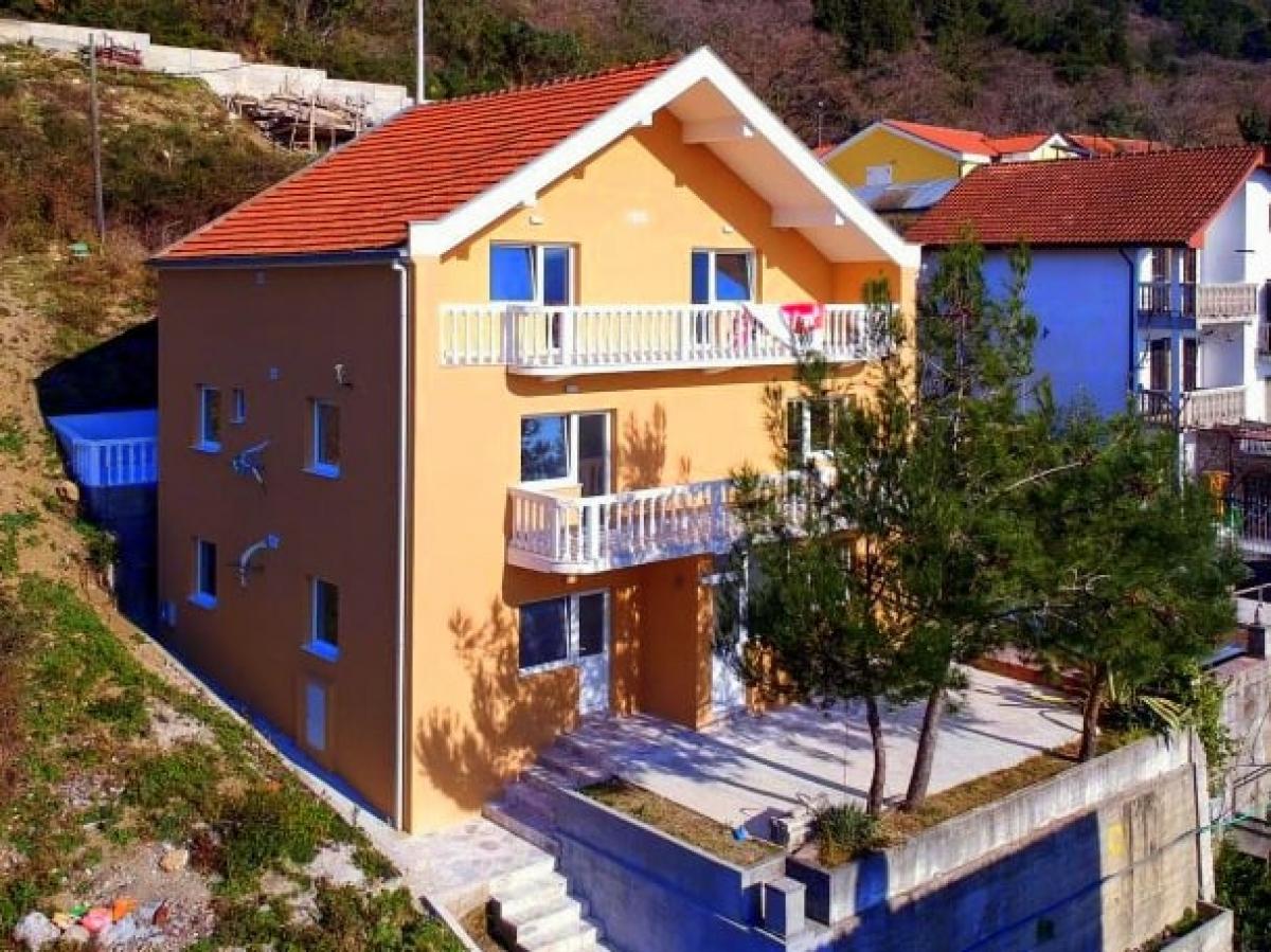 Jednosoban stan u Kotoru, 42m² 7