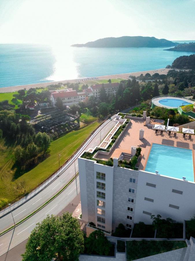 Modern apartments with sea view in a new residential complex in Becici 7
