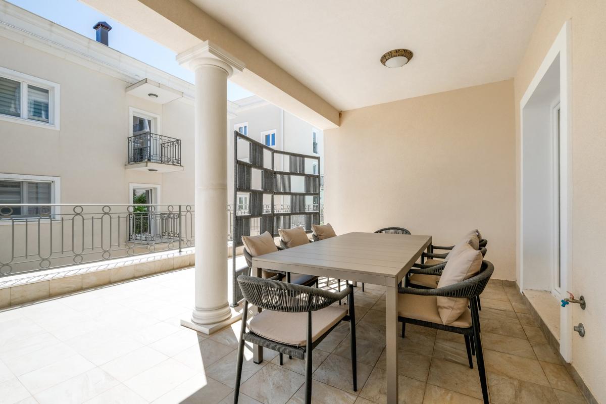 Elegant residence near Porto Novi — 3 bedrooms and premium comfort 55