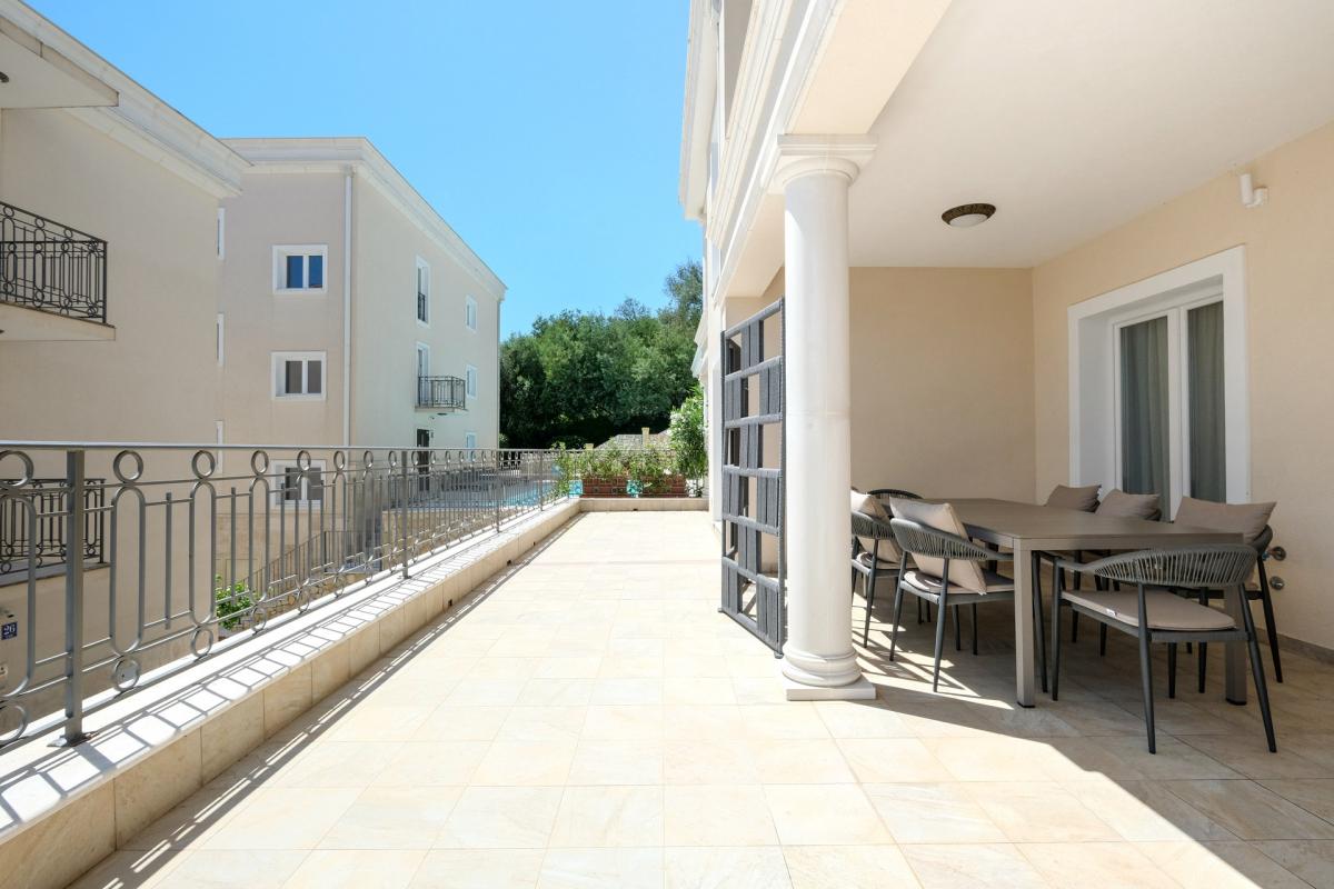 Elegant residence near Porto Novi — 3 bedrooms and premium comfort 57