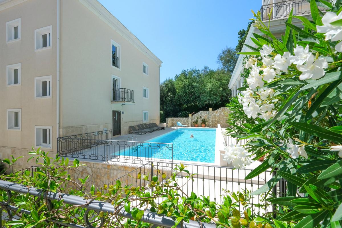 Elegant residence near Porto Novi — 3 bedrooms and premium comfort 65