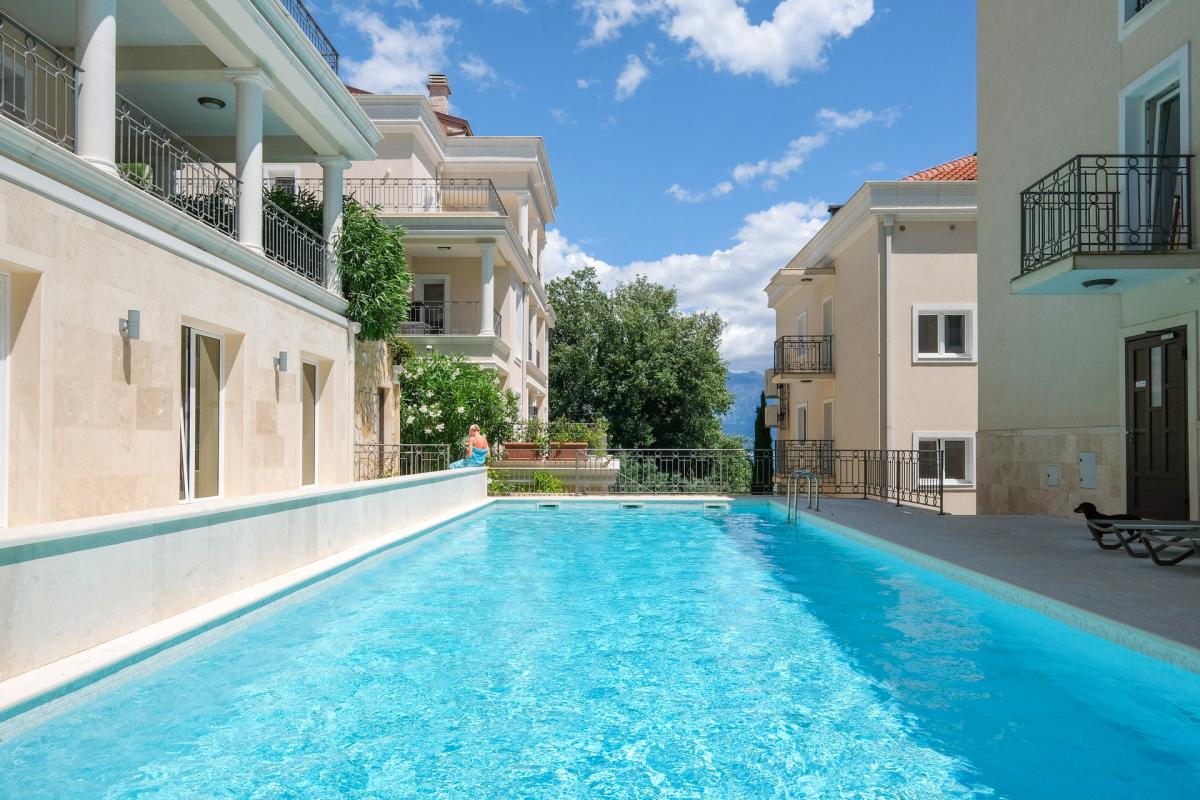 Elegant residence near Porto Novi — 3 bedrooms and premium comfort 72