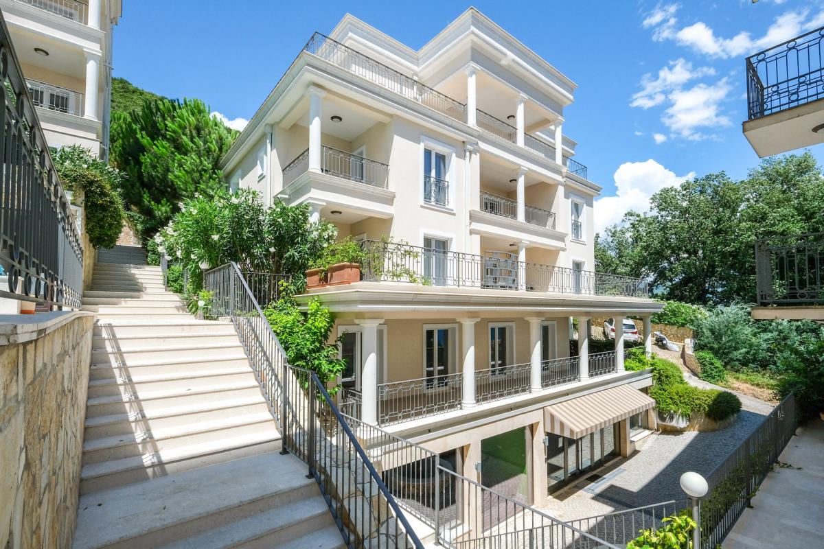 Elegant residence near Porto Novi — 3 bedrooms and premium comfort 74