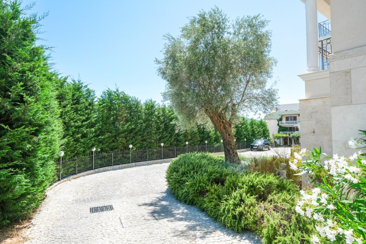 Elegant residence near Porto Novi — 3 bedrooms and premium comfort 79