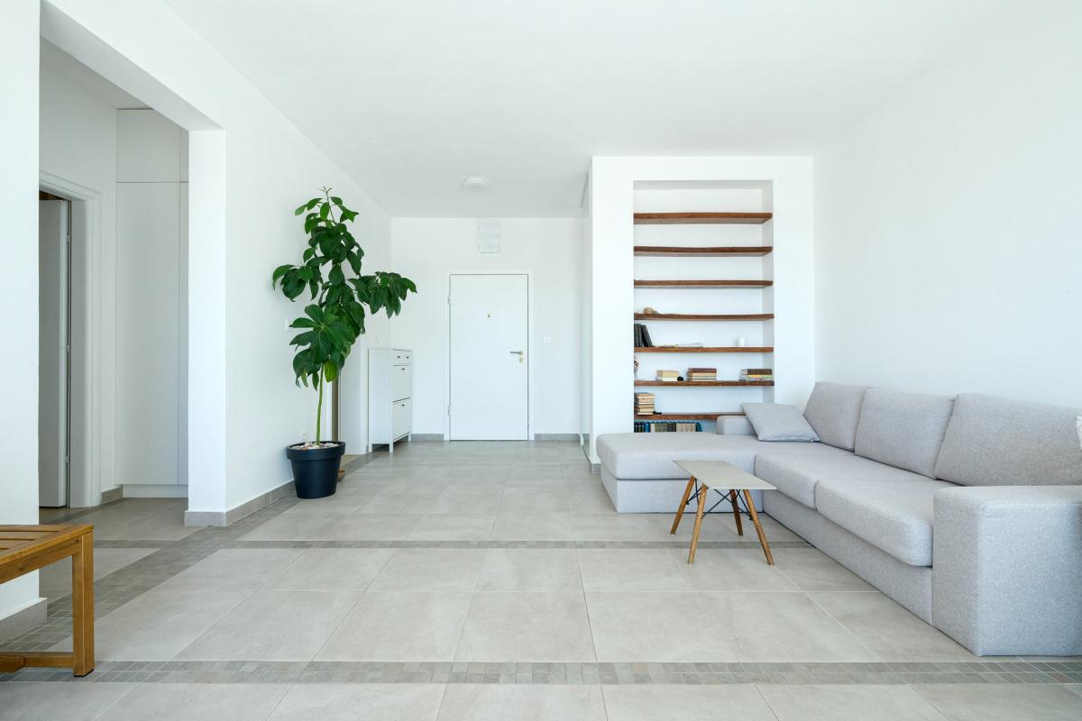 Bright apartment with panoramic view of Budva — 65 m2 comfort and space 12