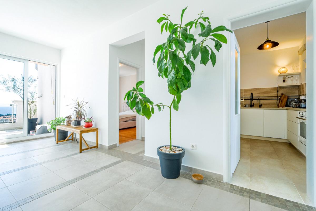 Bright apartment with panoramic view of Budva — 65 m2 comfort and space 16