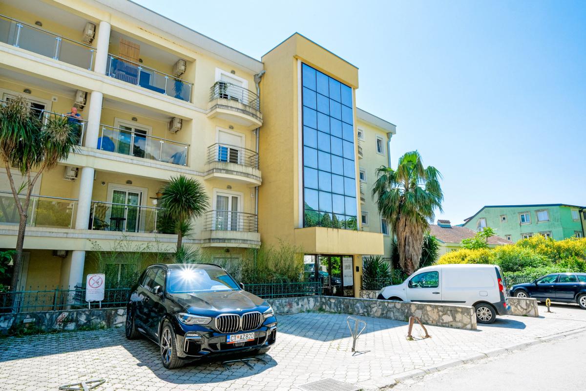 Bright apartment with panoramic view of Budva — 65 m2 comfort and space 29