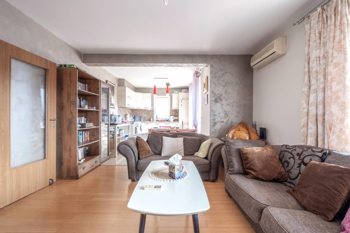 Comfortable 2 bedroom apartment with sea view in Lazi area, Budva 27