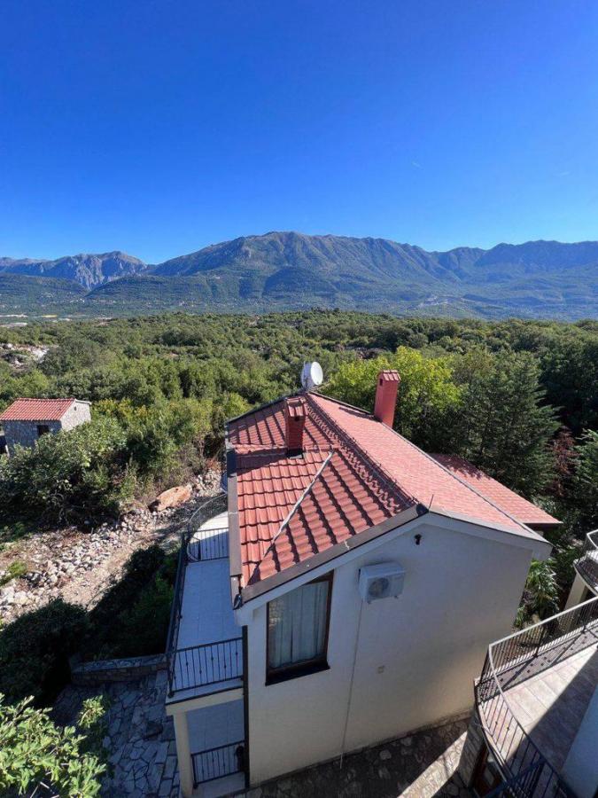 Exclusive apartment just steps from the sea with panoramic views – Bigovo 22