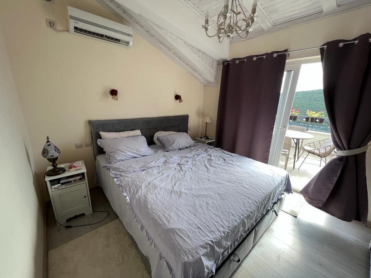 Exclusive apartment just steps from the sea with panoramic views – Bigovo 6