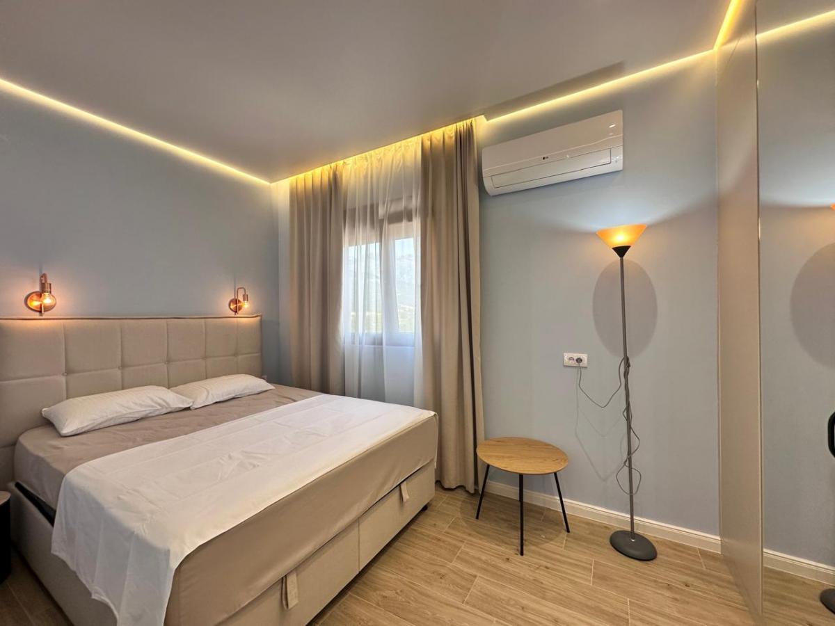 One-bedroom apartment with sea view, Tivat 3