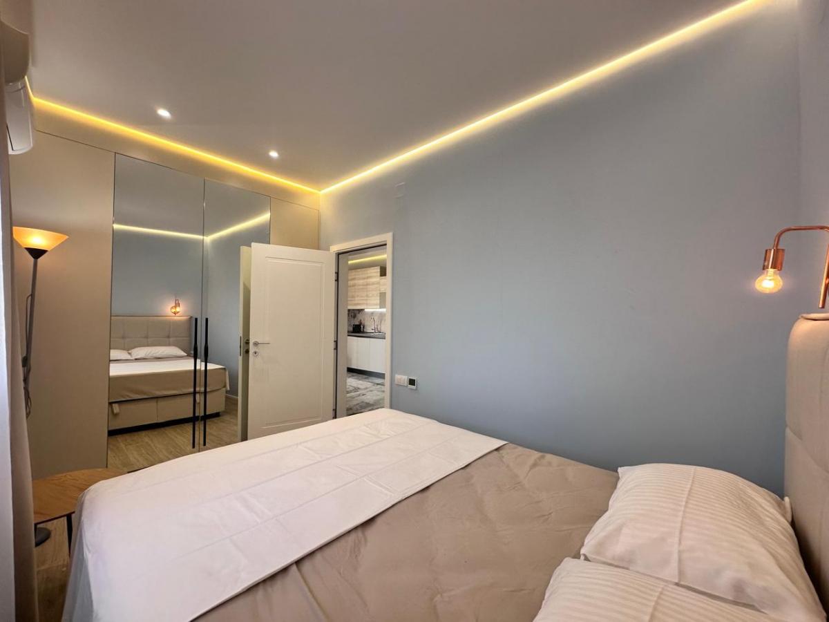 One-bedroom apartment with sea view, Tivat 4