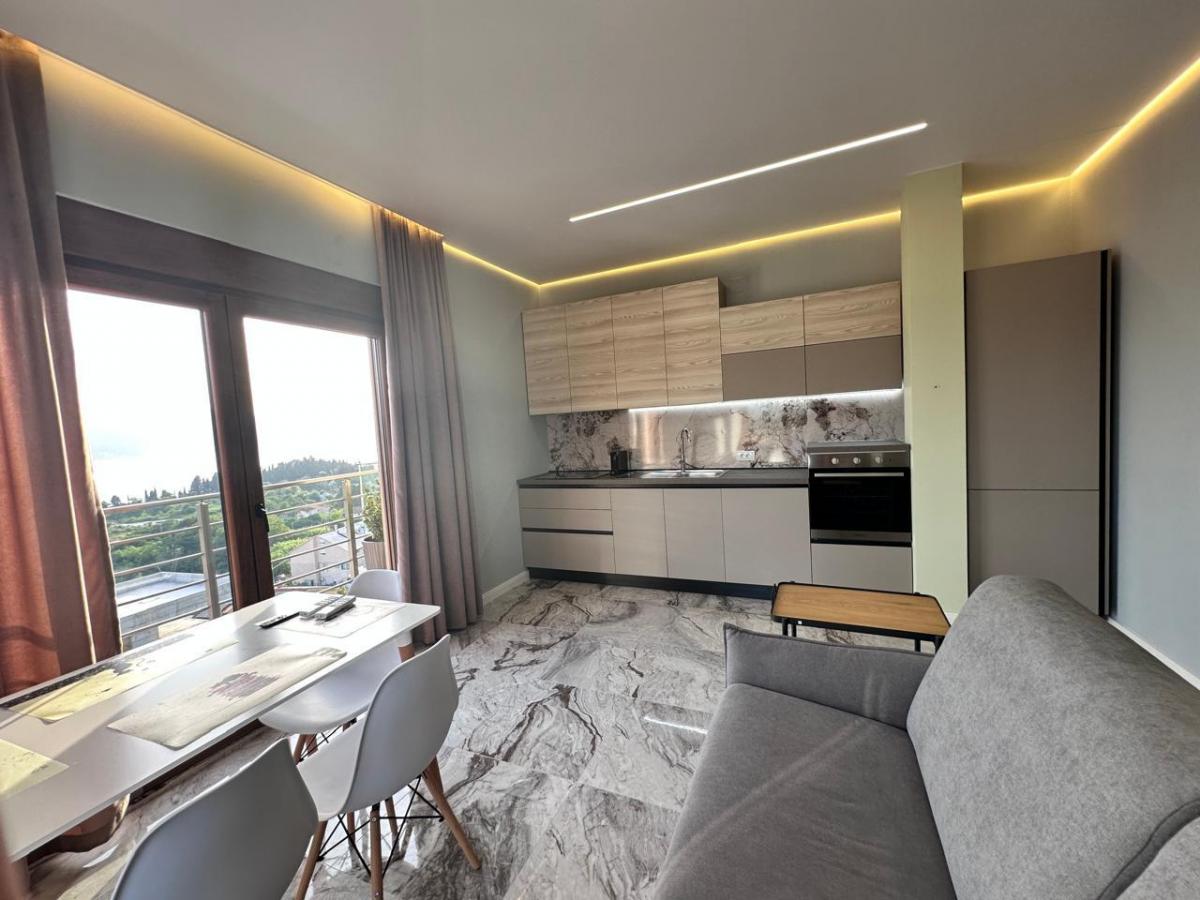 Penthouse with Panoramic Sea View, Tivat 4